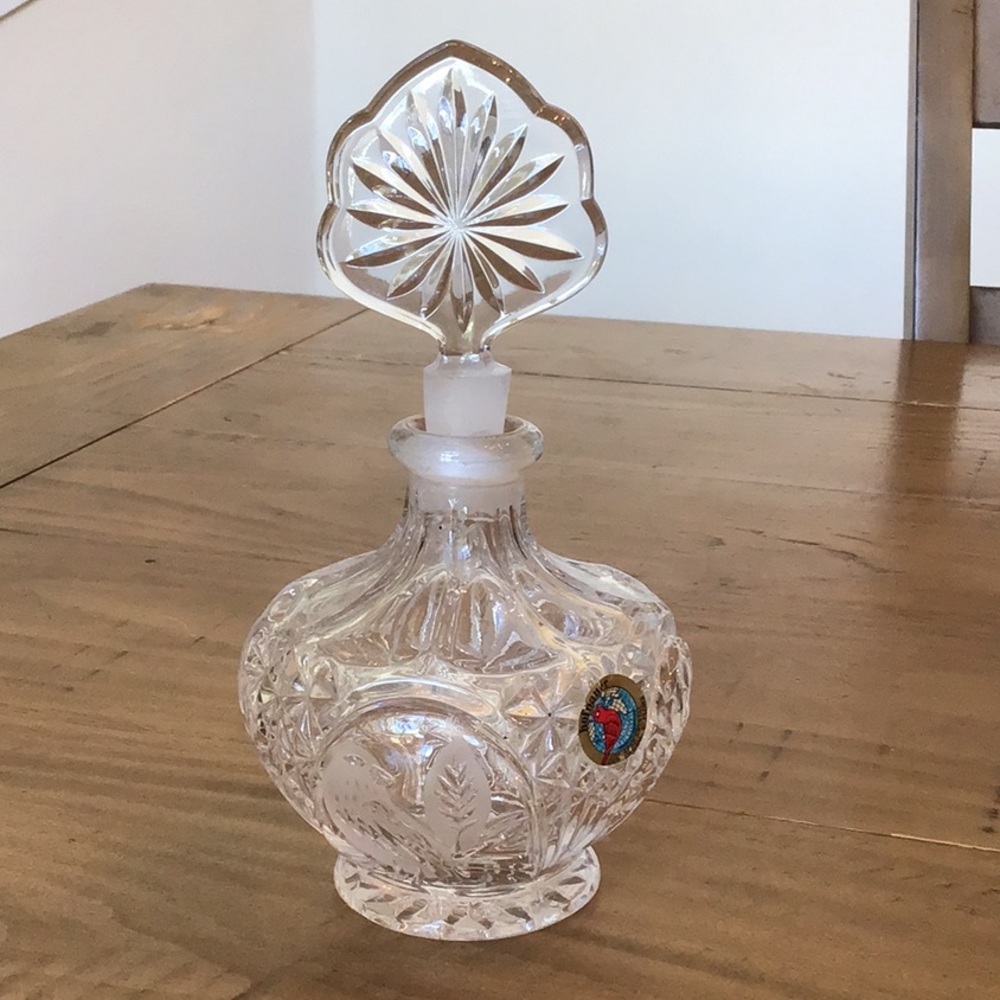Hofbauer Byrdes Collection lead crystal perfume bottle